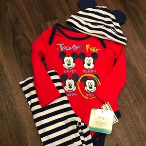 Disney Baby boys 3 piece set. Mickey Mouse!